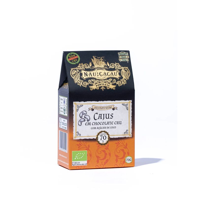 Cajus em chocolate cru